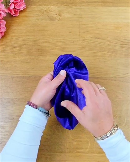 “Handmade elegance in its boldest form. This velvet bow isn’t just an accessory — it’s a statement. Rich texture, deep color, and pure craftsmanship.” ✨🎀💚 | Design Time