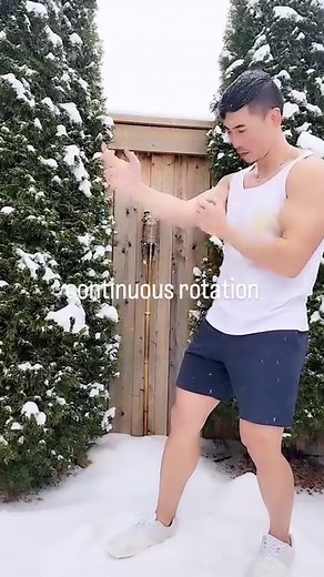 17K views · 629 reactions | The effectiveness of a Wing Chun punch comes from the correct alignment and positioning of the body's frame. #wingchun #vingtsun #wingtsun #kungfu #martialarts #martialartist | Wing Chun Club | Facebook