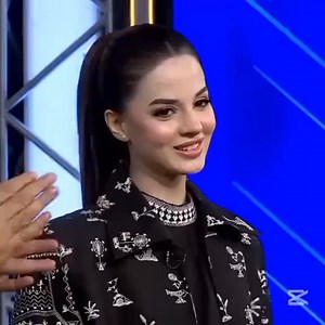 922K views · 10K reactions | Pakistan Top Drama actress video #viralvideoシ #viralvideo #actresses #pakistantopdrama #foryoupageシ #foryoupage | 홃홖홥홥홮ᆺ홅홤홪홧홣홚홮홨 | Facebook