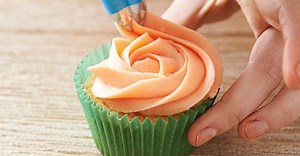 How to ice cupcakes