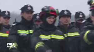 🇷🇴Pregătirile pentru Parada de Ziua Națională a României sunt în plină desfășurare. 👨‍🎤Cum decurg antrenamentele pentru ca pe 1 decembrie, totul să fie impecabil, aflați din următorul material video. https://t.me/LiberTV/10069 | Liber TV
