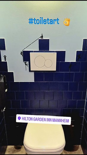 #iso800km #art #mannheim #germany #toilet #humor | Tomasz Bronikowski