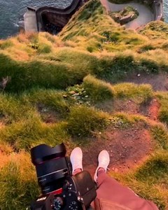 1.6K views · 128 reactions | ¡Qué puesta de sol!   Dunquin Pier, Condado de Kerry  instagram.com/aidans_lens/ | Descubre Irlanda | Facebook