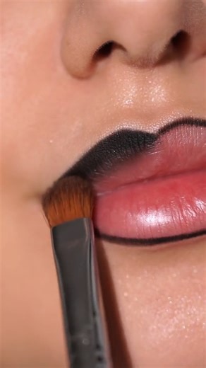 Vampire lips tutorial for girls 🦇 💋 😉 #lips #makeuptutorial | Makeup Transformation