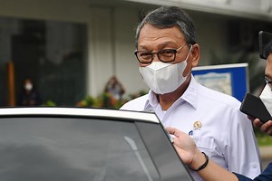 Menteri ESDM: Ditjen Minerba Digeledah Terkait Dugaan Korupsi Tukin - Nasional Katadata.co.id