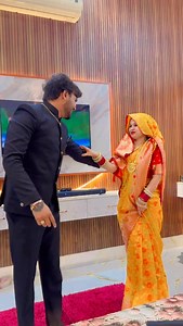 132K views · 1.1K reactions | Chand ke paar chalo 凉殺❤️ . . #instagram #trendingreels #husbandwifelove❤️‍❤️‍❤️ #love #couple | Jadaun Films | Facebook