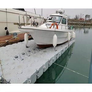 [Hot Item] Wholesale Plastic Dry Docks Modular Pontoon Platform Floating Docks for Boat Jetski