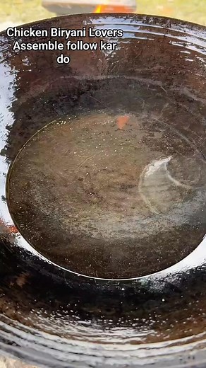 Chicken Biryani Lovers Assemble 😍🔥"testiy biryani #ChickenBiryani #BiryaniLove #FoodieLife #FoodReels #BiryaniLovers #StreetFoodIndia #TastyFood #FoodReview #FoodVlog #YummyFoods #NonVegLovers #MasalaFoods #FoodCravings #IndianFoodLover #viralreels #reelsindia #trendingreels #reelsviral #travelreels #foodreels #exploremore #foodblogger #travelindia | Story Clips