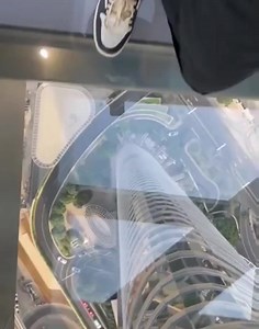 468K views · 29K reactions | Dubai time @shamsudeen9895 #dubai2022 #burjkhalifafireworks2022 #dubai #mydubai #uae #mydxb #dubaifountain #burjkhalifa #burjalarab #dubaimarina #dubaidowntown #mydubai #visitdubai #dxb #mydxb | طمأنينة | Facebook