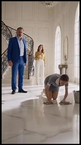 Un padre torna a casa dopo 15 anni di assenza all’estero e scopre che sua figlia è ridotta in schiavitù nel maniero che le aveva comprato. La storia completa è disponibile nei commenti.👇👇 | Oltre le Apparenze