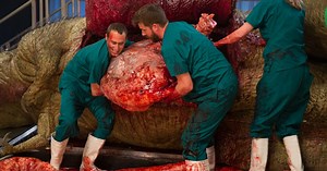 This realistic T-Rex autopsy is all kinds of awesome