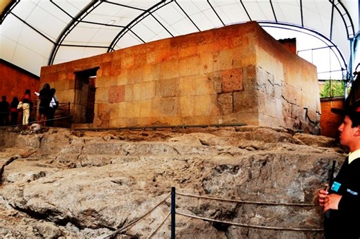 33 reactions | #AndinaNoticias  ¡Hallazgo! Tras los muros del Cuarto del Rescate del inca Atahualpa.  https://ow.ly/GVYB50Qpo9u | Agencia de Noticias Andina | Facebook