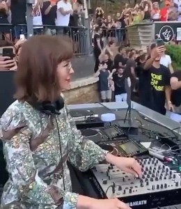 96K views · 5.5K reactions | Nina Kraviz Kraviz at Clorophillia Club, Italy  ID: Nina Kraviz - Ghetto Kraviz (Original Mix) | Techno Fraternity | Facebook