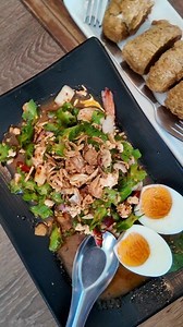 9.9K views · 285 reactions | Halal Bangkok - restoran Nuree pilihan Raja Muda Perlis ketika berkungjung ke Bangkok pada awal tahun ini ร้านฮาลาลกรุงเทพ ครัวคุณโนรี หนองจอก #halalBangkok #Thailand #ฮาลาลกรุงเทพ | Nana Supaphorn Channel | Facebook