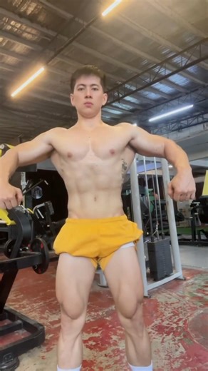 Sexy Hunk Daddy - Sebastian Dacles aka Daddy Baste