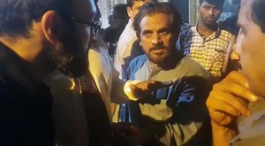 Chairman NADRA speaking to the public in #Karachi regarding their experience with NADRA. | NADRA