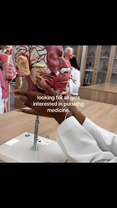 Medicine Careers for Girls: Guide to Pursuing Medicine