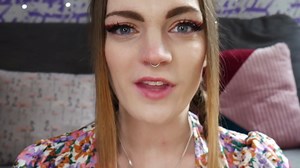 Carly Rae Summers reacts to Wild Lesbian Squirting Orgy X Ersties Porn Videos - Tube8