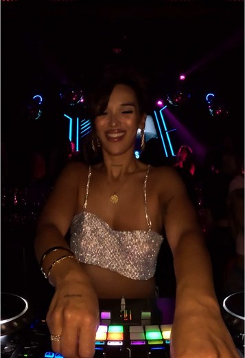 The „Dark horse“ beat is over the top!!!!! #fyp #trend #girls #tt #germany #female #dj #djane #europe #fürdich #fürdichpage #fypsounds #diva #katyperry