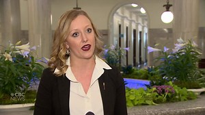 Sixteen government MLAs speak out against latest Alberta public health restrictions