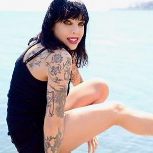 Bif Naked: Best songs, Albums and Concerts - Mozaart