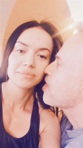 Videos de FRANCESKA JAIMES (@franceska.jaimes) con “Ay me chupo cochino - viralespañol”