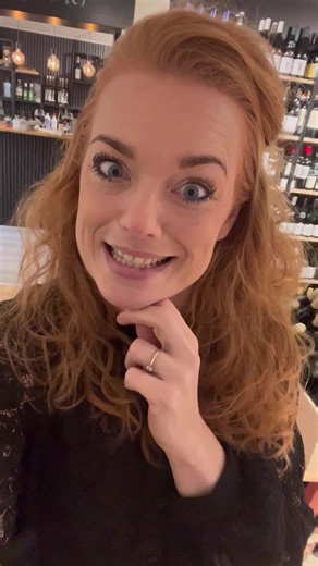 🎉Det er min fødselsdag🎉 🍷Spar min 39% på udvalgte vine🍷 👉Skriv JA TAK i kommentarfeltet👈 🇩🇰Jeg har fødselsdag i dag 2/1, og fylder hele 39 år 🫣🫣 Og i den anledning, har jeg samlet en kategori hvor kan spare min. 39% Tilbudet udløber søndag For at komme ind til denne kategori, skal i skrive ja tak i kommentarfeltet, så sender jeg dig et link. Rigtig godt nytår til alle 😉Vi ses 😘Carina ♥️VildMedVin Esbjerg 🍷Altid Prisgaranti | Kødriget.dk