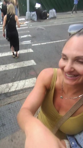 Older Women Be Too Smooth: Ezra Confidence Moments