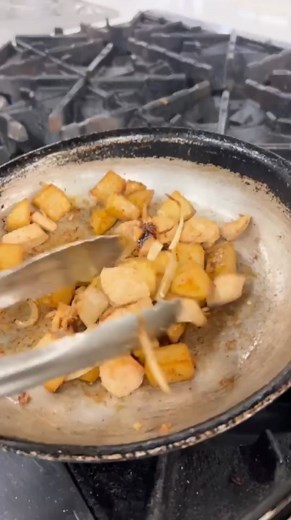 Dive into a feast of flavors! We invite you to taste our exquisite food in-store. ️✨ Discover the pleasure in every bite. | Harvest Market | Facebook