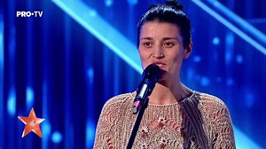 Judges get emotional listening to amazing opera singer! | Singers Got Talent