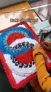 3.7K views · 1.8K reactions | Twice making a 3D circular pattern, we want to create with a slightly different model, different challenges, and different results #SewingForThePlanet #rugfrompatchwork #reducereuserecycle #rizkashofiliyanti #diy | Rizka Shofiliyanti | Facebook
