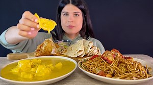 4.3K views · 229 reactions | INDIAN FOOD | CHICKEN KORMA, CHICKEN NOODLES, NAAN, SAMOSA | MUKBANG | ASMR | EATING SOUNDS #asmreating #mukbangers #eatingsounds | ASMeri Eats | Facebook