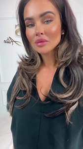 Almost Every Day Jogging Dress 🖤 SUNNY DAYS // EASY SUMMER DRESSES ARE THE ULTIMATE WARDROBE ESSENTIAL, JUST SLIP ONE AND YOU'RE READY TO TAKE ON THE DAY! 💥 Gedetailleerd met een V-hals, korte mouwen, een ceintuur en steekzakken. Deze jurk is van een dikke joggingstof 📸 https://www.chicaswinnyalice.com/home/17482-36910-almost-every-day-jogging-dress-black-10100.html#/4-size-one_size | Chicas Mode