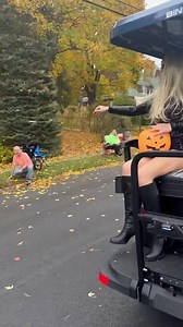 Had an absolute blast at the Amsterdam Halloween Parade today!! Unbelievable the size of the parade and the amount of people who attend. It was great to see everyone!! | Amsterdam Mohawks