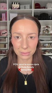 New compact powder from Huda Beauty 😳