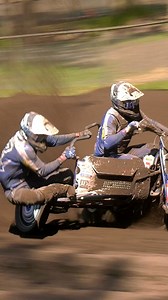 Etienne Bax and Sidecarcross Team Čermák won the first qualifying heat at the WSC Grand Prix at Circuit Kamperweg, MSV-NOV today. We spoke to Bax about his determined win! | Motocrossplanet Newsportal