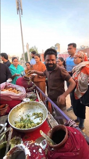 અમદાવાદની ફેમસ મટકા પાણીપુરી #streetfood #ahmedabad #ahmedabadfood #viralfood