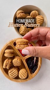 Homemade Mini Nutter Butters🥜 Made with only 4 ingredients that taste just like the real deal😊 In my snacks from scratch era and these little peanut butter cookies are egg-free, dairy-free, and gluten-free. All you need is some almond flour, peanut butter, maple syrup and a tiny splash of vanilla for these easy mini cookie sandwiches. #toddlermealideas #whatifeedmykids #whatifeedmytoddler #pickyeaters #babyledweaning #toddlersnacks #babysnacks #snacksforkids #kidsnacks #easycookies | Feeding T