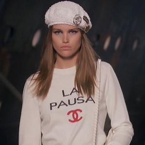 Highlights from the Cruise 2018/19 show, presented by Karl Lagerfeld at the Grand Palais in Paris on May 3rd, 2018. | CHANEL