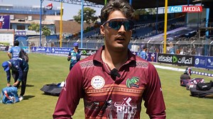 ویډیو: د اکسبول انرژي شپږیزه کرکټ لیګ اتصالات وړاندې کوونکي نهم پړاو لومړۍ لوبه کې د بندامیر ښاماران لوبډلې ورو توپ اچوونکي علی محمد غضنفر ښکلې توپ اچونه ترسره کړه او د سپین غر لوبډلې د دریو لوبغاړو په سوځولو سره یې د لوبې د غوره لوبغاړي جایزه ترلاسه کړه. نوموړی د خپلې توپ اچونې په اړه وايي👇 ----- ویدیو: در نخستین بازی دور نهم اکسبول انرژی لیگ شپگیزه-تقدیم کننده اتصالات علی محمد غضنفر عالی درخشید و سه بازیکن تیم مقابل را از میدان بیرون کرد، د ویدیو ذیل مصاحبه وی را در رابطه به بازی امروزش بینند