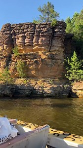 You can’t beat the views on the Upper Wisconsin River 💦 Fulfill your need for speed while getting a guided tour of the rivers natural beauty. 🐆💨 Thrill-Seekers book your tickets today and soak up the summer sun ☀️ #wildthing #jetboat #wisconsindells #wisconsinriver #vacation #summervibes #wildride #jetboat #jetboating #familyfun #travelgram #insta | WildThing Jet Boat Tours