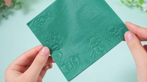 Crtiin 100 Pcs Woodland Baby Shower Napkins Woodland Animals Embossed Paper Napkin Baby Shower Disposable Paper Napkins Woodland Theme Baby Shower Birthday Party Napkin, 5" x 5"