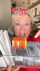 It’s one of the easiest things a woman can do to get free makeup! You host a party/class online. I do all the posting and color matching and people shop from your store, giving you points for credits and discounted makeup! #freemakeup #seintrewards #beautygiveaways | Mature Wellness Made Simple