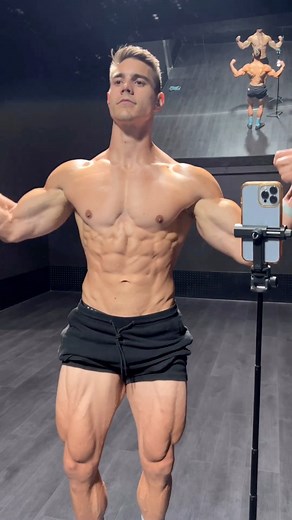 6.4K views · 765 reactions | One foot in front of the other 禮 #fitnesscoach #fitnesscoaching #fitcoach #fitcoaching #fitpro #iifym #macros #flexibledieting #onlinecoach #onlinecoaching | Kevin Hejnas | Facebook