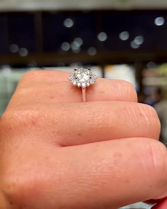 18 reactions | The Snowflake Solitaire Engagement Ring features a stunning solitaire diamond set in a unique snowflake-inspired setting, symbolizing the beauty and individuality of your love. Shop now>>https://jeulia.io/91710 | Jeulia | Facebook