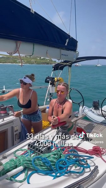 #sailing #sailingwomen #atlanticocean #atlanticcrossing #sailinglife #sailinglifestyle #navegar #mujeresabordo #vidaabordo #crucedelatlantico