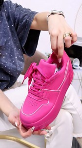 Pantofi Sport Dama cu Platforma 3AL28  -139,99 lei ❗Profita acum de reducere https://bit.ly/41LCxsw | Reina Shoes | Facebook