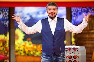 VIDEO/ Actorul Cătălin Neamțu a trecut în spatele camerelor de filmat. Este în echipele "Românii au talent" și "Cântă acum cu mine"