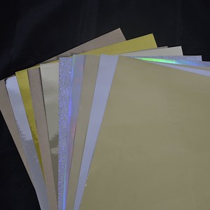 [Hot Item] Cast Coated Glossy Sticker Paper of Label
