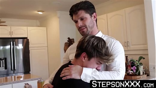 StepsonXXX.com - Devin Franco & Jordan Lake - Blonde Jordan Lake cums hard while getting bred by hunk Devin Franco
